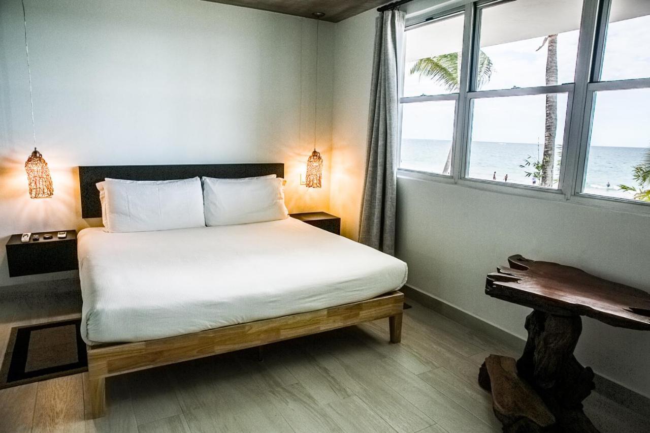 Numero Uno Beach House San Juan Extérieur photo